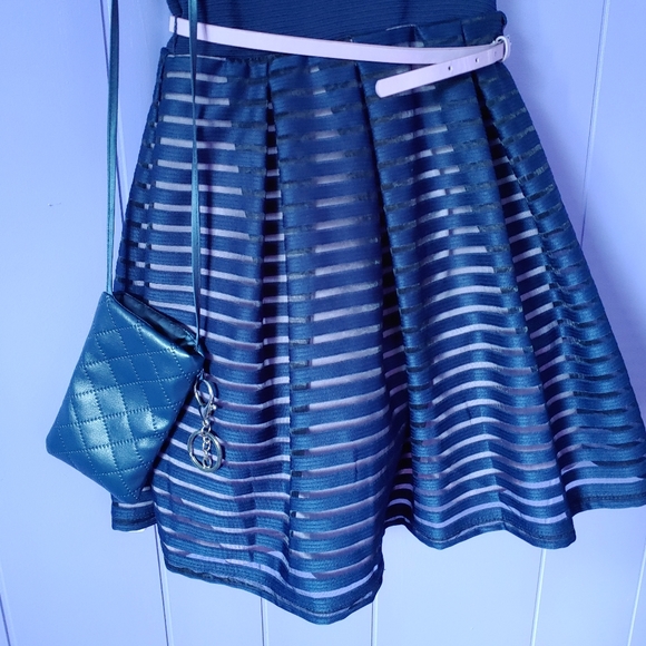 Adorable Sleeveless Navy & Lavender Dress W/Purse - Picture 2 of 6